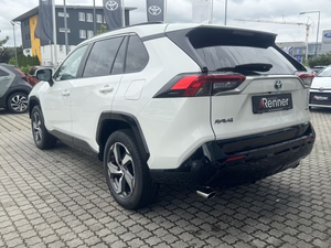 Toyota RAV4 2024 – SUV Híbrido Confiable con Eficiencia de Combustible y Tecnología Moderna - Product Image 4