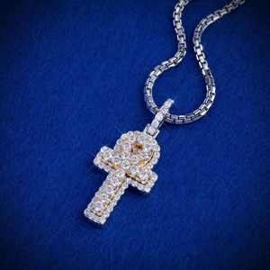 Colgante de Plata de Ley 925 con Incrustaciones de Diamantes Moissanite, Estilo Hip Hop, Cruz Ankh, para Hombre, Ideal para Bodas - Product Image 2