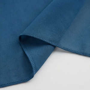Hijab châle en soie chiffon ombrée ethnique de qualité supérieure, respirant, doux, dégradé, foulards musulmans élégants et stylés - Product Image 6