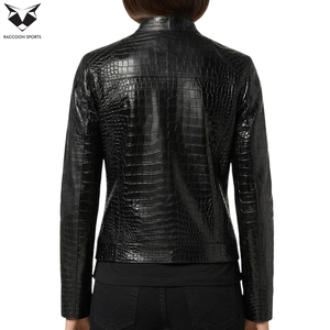 Ropa Exterior para Mujer, Diseño Único, Cómoda y Fácil de Usar, Textura de Piel de Oveja con Tachuelas, Última Moda, Precio al por Mayor - Product Image 3