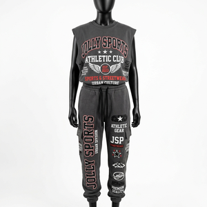 ชุดเสื้อยืดแขนกุดผ้าฝ้ายพรีเมียม 200 GSM กับกางเกงจ็อกเกอร์คาร์โก้ สีเทาเข้ม สไตล์สตรีทแวร์ พิมพ์ลายสกรีน โลโก้สั่งทำ ชุดเซ็ตสำหรับผู้หญิง - Product Image 5