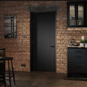 Portes en bois composite WPC à âme pleine, design moderne, résistantes à l'eau, écologiques, isolées, pré-montées pour appartements et villas – Vente directe usine - Product Image 3