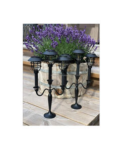 Candelabros de hierro de alta resistencia Vintage para bodas, eventos góticos o como centro de mesa atemporal en espacios de comedor de lujo - Product Image 2