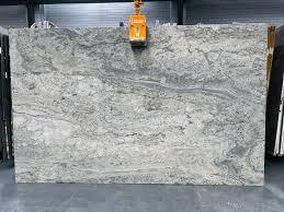 Granite Blue Dunes – Pierre naturelle de luxe pour projets résidentiels et commerciaux - Product Image 3