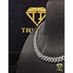 Chaîne cubaine tendance haut de gamme sertie de diamants VVS cultivés en laboratoire en argent sterling 925 par Trisha Jewels - Product Image 3