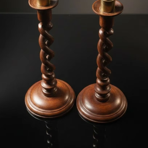 Juego de Candelabros de Madera Vintage con Diseño de Espiral de Cebada, Portavelas de Roble Hecho a Mano, Soporte de Pilar de Madera Retro, Adorno Decorativo para el Hogar - Product Image 2