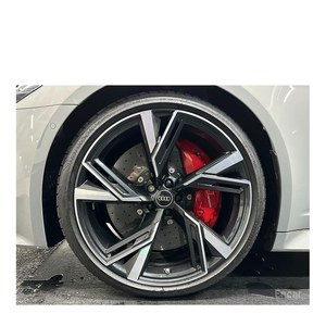 Audi RS6 4.0 TFSI Quattro Avant Modèle octobre 2022 avec 21 100 km, boîte automatique, sièges en cuir, caméra arrière - Product Image 5