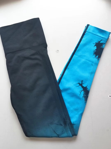 Pantalones de Yoga Tie Dye Sólidos al por Mayor, Leggings Deportivos Sin Costuras de Cintura Media con Efecto Push-Up, Ropa de Gimnasio para Mujer - Product Image 5