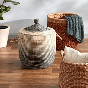 Prix direct d'usine paniers de rangement en jonc de mer Offre Spéciale tissés à la main OEM variété de conceptions panier de jardinière en jonc de mer du Vietnam - Product Image 3
