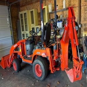 Tracteur compact Kubota diesel 4x4 puissant d'occasion avec chargeur et pelle rétrocaveuse, machine utilitaire compacte pour l'agriculture - Product Image 2