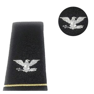 Épaulettes brodées personnalisées 2026, très demandées, accessoires de grade pour uniformes, fabrication OEM - Product Image 3