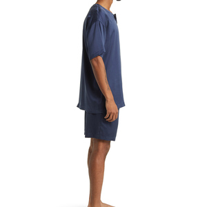 ชุดนอนผ้าไหมสำหรับผู้ชาย ชุดนอนแขนสั้น ชุดนอนสีทึบ ชุดนอนหรูหรา ชุดนอนใส่สบายสำหรับผู้ชาย - Product Image 3