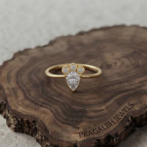 Anillo de Compromiso con Diamantes Cultivados en Laboratorio, Corte Pera, Oro Amarillo de 18k, Bañado en Rodio, Certificado IGI, Anillo de Novia Minimalista y Pequeño - Product Image 1