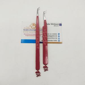 Pinzas para Extensiones de Pestañas de Color Rojo con Diseño de Cereza, Pinzas con Estampado de Corazón - Product Image 3