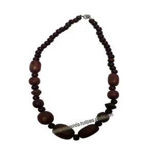 Elegant And Simple Wooden Beaded Choker Necklace for Girls And Women Fashion Jewelry Gifts