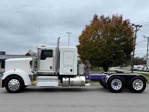 Camion tracteur poids lourd longue portée 6x4 avec cabine couchette, véhicule de transport de marchandises diesel - Product Image 5