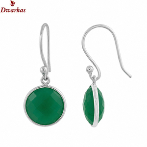 Pendientes clásicos hechos a mano de plata de ley 925 con ónix verde en bisel, pendientes colgantes para mujer, regalo de boda o compromiso. - Product Image 1