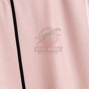 Camiseta cómoda 100% algodón con logo personalizado impreso, diseño único, corte holgado, camiseta de verano para hombre, diseño con MOQ bajo. - Product Image 4