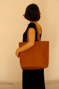 Servicio OEM, Bolso de Mano de Cuero para Mujer con Múltiples Bolsillos, de Primera Clase, Elegante, Moderno y Ligero - Product Image 5