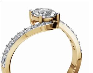 Bague en diamant ovale cultivé en laboratoire, poids total de 0,560 carat, avec 19 pierres étincelantes sur un élégant anneau en or pour femmes, bijoux fins - Product Image 3