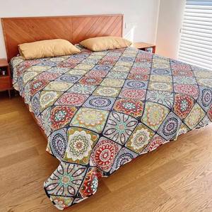 <b>Velvet</b> Fabric Printed <b>Bedspread</b> Set with Pillowcases Waterproof Anti-Pilling Cooling Washable Modern Style Home Use - Product Image 2