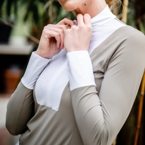 Chemise de compétition équestre de haute qualité, extensible dans 4 directions, en tissu technique doux au toucher, idéale pour la compétition et les spectacles. - Product Image 2