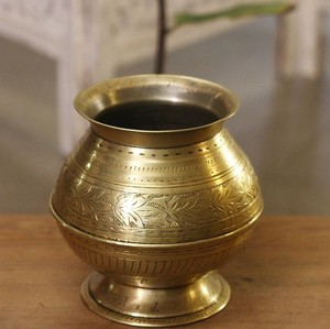 Pot à eau en laiton de qualité supérieure, couleur or, design moderne, taille et forme personnalisées, pot à eau pour la consommation, cadeau pour la Pooja hindoue - Product Image 4