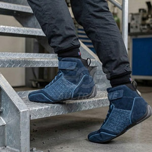 Chaussures de course automobile légères et ignifuges avec semelle extérieure durable, ajustement confortable, options personnalisables pour une meilleure maniabilité - Product Image 5