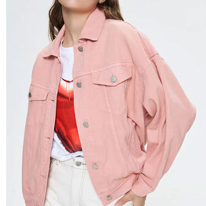 แจ็คเก็ตยีนส์สีชมพูสำหรับผู้หญิง แขนยาว ปกคอพับ ติดกระดุม สีพื้น สไตล์ลำลองสำหรับฤดูใบไม้ผลิ - Product Image 2