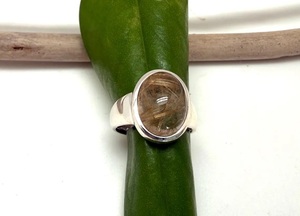 Anillo Hecho a Mano de Plata de Ley 925 con Cuarzo Rutilado Dorado Natural, Elegante Joya con Piedra Preciosa, Regalo para Ella - Product Image 2