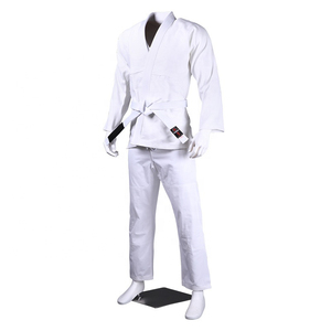 Conjunto de Uniforme de Taekwondo Personalizado para Mujer (Adultos) en Tela Elástica de Spandex/Poliéster, Todas las Tallas y Colores para Entrenamiento - Product Image 2