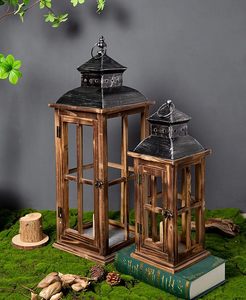 Lanterne en bois vintage, porte-bougie décoratif, lanterne suspendue avec dessus en métal et panneaux en verre - Product Image 3