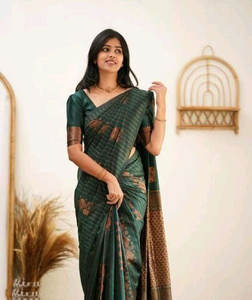 Hot <b>Sale</b> <b>on</b> Luxury Banarasi Silk <b>Saree</b> with Rich Golden Zari Border Traditional Wedding and Festival Party Wear For <b>Sale</b> - Product Image 3