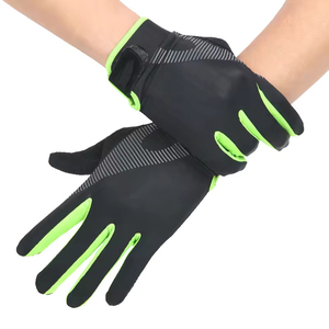Gants de cyclisme à marque privée avec logo personnalisé, maille respirante et paume antidérapante pour les distributeurs de marques sportives, vente en gros - Product Image 2