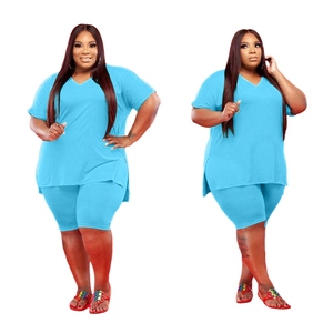 Ensemble 2 pièces tricoté pour femme : crop top et short, couleur unie, col roulé, sans manches, décontracté, sportswear, printemps-été, coupe classique - Product Image 5
