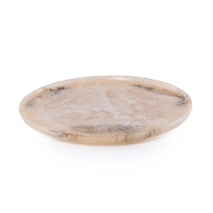 Bol en résine fait main sur pied avec plateau de service et soucoupes design pour repas contemporains et réceptions du Ramadan - Product Image 5