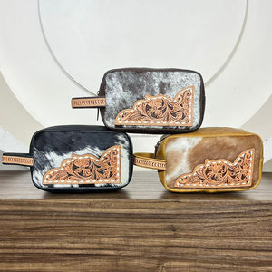 New 2025 Wholesale Large-Capacity Portable Hand Tooled Leather Toiletry Bag Female Organizer <b>Wash</b> Bag Genuine Cowhide Makeup Bag - Product Image 4