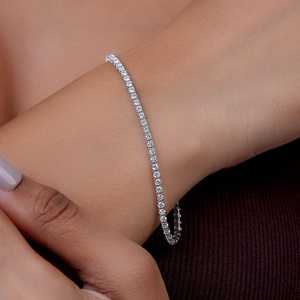 Elegante Brazalete Pacheli de Oro Blanco de 14K para Mujer, con Diamantes Naturales de 5CT, Bañado en Rodio, Corte Ovalado, Color IJ, Claridad SI - Product Image 4