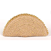 Tas Clutch Setengah Bulan Anyaman Jute Alami Buatan Tangan dengan Hiasan Manik-Manik Emas, Dompet Wanita untuk Acara Malam, Buatan Tangan, Kapasitas Besar, Lembut