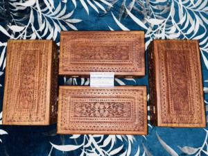 Boîte en bois rectangulaire écologique pour le rangement de bijoux et cadeaux - Intérieur doux pour articles délicats - Noël, Nouvel An chinois, décoration de table - Product Image 2