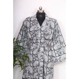 Camisón Kimono Largo de Algodón Indio para Mujer con Cinturón y Botones, Estilo Tejido, Cintura Natural, Ideal para Vacaciones - Product Image 4