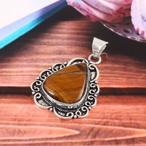 925 pendentif en argent Sterling oeil de tigre pendentif en pierres précieuses bijoux en argent faits à la main bijoux oeil de tigre cadeaux de noël pour elle - Product Image 1