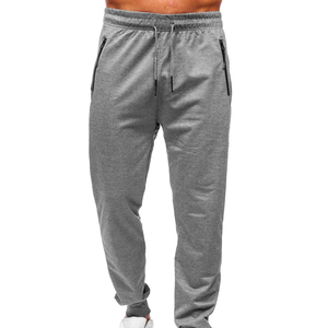 Pantalon cargo sport décontracté en molleton brodé écoresponsable, taille mi-haute, devant plat, coupe ample longue, avec cordon de serrage - Product Image 1