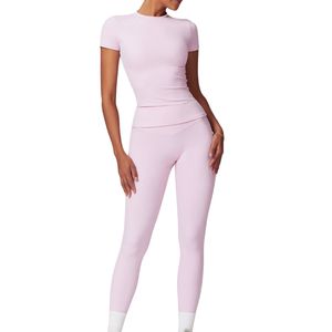 เสื้อยืดคอกลมแขนสั้นทรงพอดีตัวสำหรับผู้หญิง เสื้อยืดสีดำทรงเข้ารูปสำหรับผู้หญิง เสื้อยืดผ้าฝ้ายผสมสแปนเด็กซ์ยืดหยุ่นกระชับรูปร่าง - Product Image 2