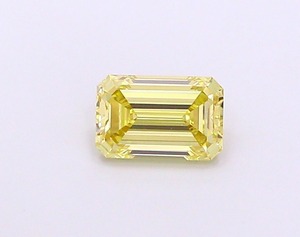 Diamant de laboratoire CVD en vrac, 1,07 ct, jaune fantaisie, taille émeraude, VVS2, EX Poli, pour bijoux personnalisés - Product Image 1