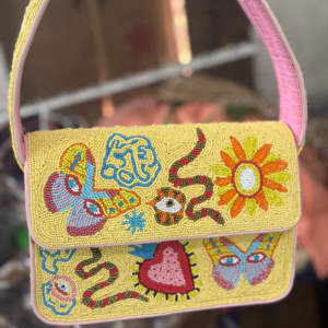 Sac à main en coton noir et or perlé, brodé à la main, motif animal unique, rayures, fermeture magnétique, par Ziyan Handicraft - Product Image 6