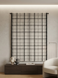 Tapis en coton de qualité supérieure, vente en gros d'usine |   Tapis moderne en tissu plat à carreaux noir et blanc pour les espaces intérieurs minimalistes - Product Image 4