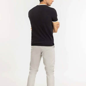 Camiseta Moderna de Moda Urbana para Hombre |   Tela de Alto Rendimiento con Acabado Suave |   Ropa Casual de Uso Diario Fácil de Combinar |   Top Transpirable - Product Image 4