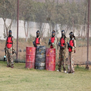 Equipo para Campos de Paintball al Aire Libre para Parques Temáticos y Resorts, Diseño e Instalación Profesional de Campos de Paintball - Product Image 1