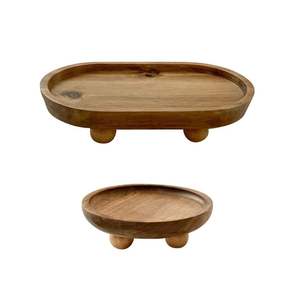 Plateau de service rectangulaire rustique moderne en bois avec pieds, plateau surélevé marron foncé, support de présentation pour bureau et décoration - Product Image 1